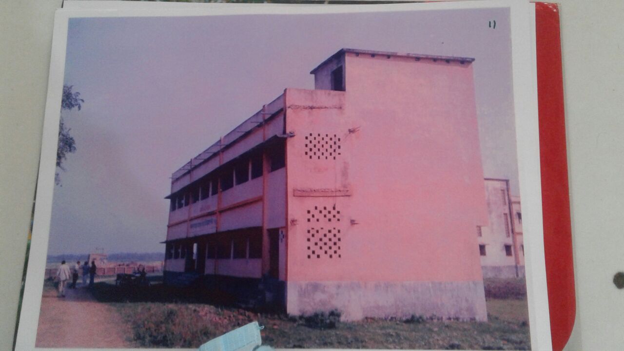 D.N.Y. College Building — Side View